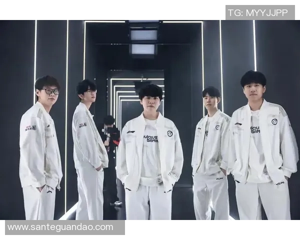 DOTA2战术解析:深入探讨IG战队的精彩反击策略与执行 DOTA2战术解析:深入探讨IG战队的精彩反击策略与执行