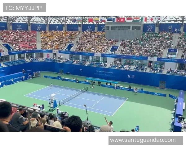 成都网球队的节奏与风采:聚焦网球运动的魅力与发展 成都网球队的节奏与风采:聚焦网球运动的魅力与发展