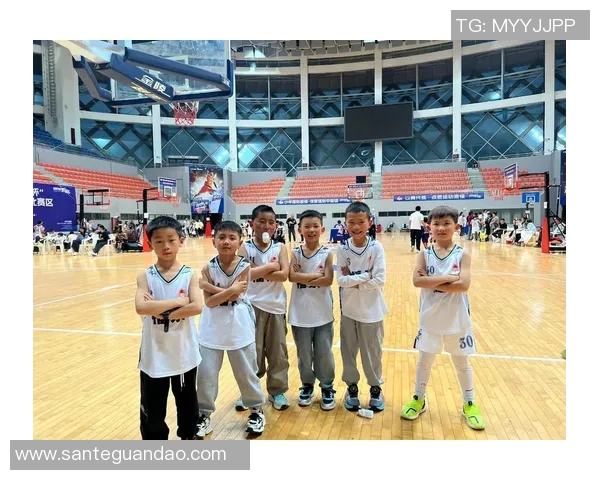 篮球梦想与成长的旅程吴磊分享他的篮球生涯与心路历程