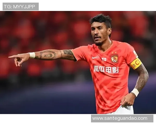 足球明星意外曝光私密照引发热议球迷反应各异 足球明星意外曝光私密照引发热议球迷反应各异