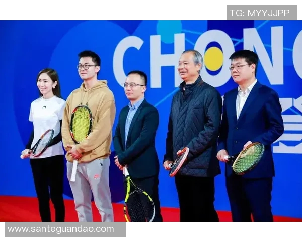 重庆网球队的成长历程与杯赛征战背后的奋斗与坚持